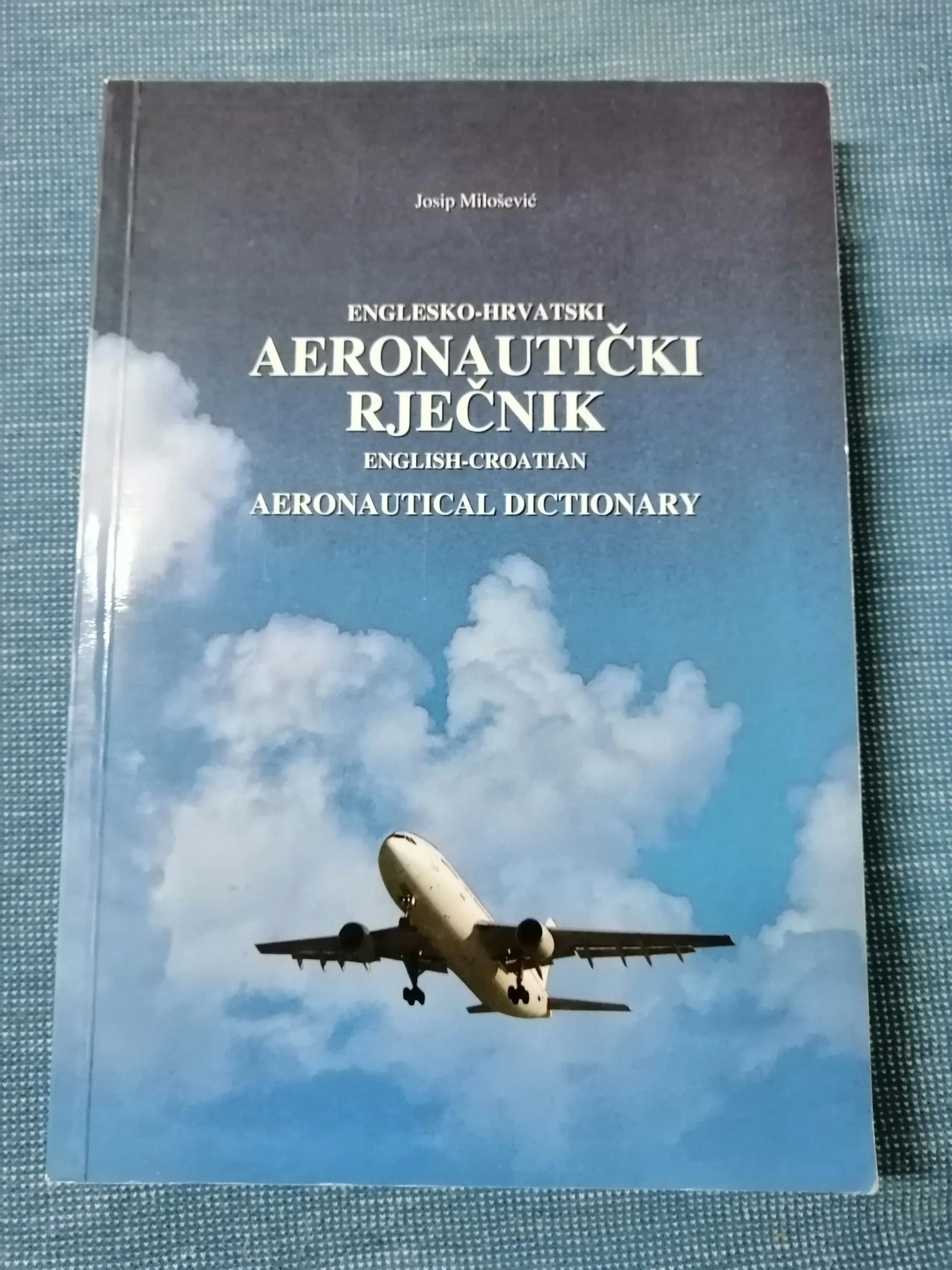 Josip Milošević – Englesko-hrvatski aeronautički rječnik - cover