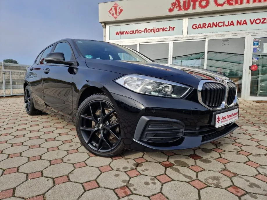 BMW serija 1 118i 2020.,reg:17.7.2026., NAVI, SERVIS, PARK SENZ, ALU18 - cover