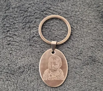 Privjesak ovalni - cover