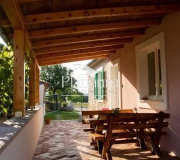 Istra, Barban, kuća prizemnica, 69 m2, 2 sobe, okućnica (prodaja) - cover