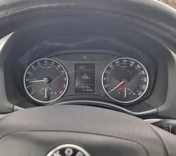 Škoda Octavia 1,9 tdi 2009 g. reg. 05/27 - cover