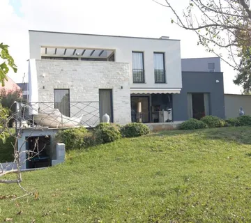 POREČ- LUKSUZNA MODERNA VILA NA PRODAJI (prodaja) - cover