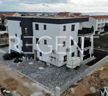 Zadar, Privlaka - Penthouse novogradnja u blizini mora - cover
