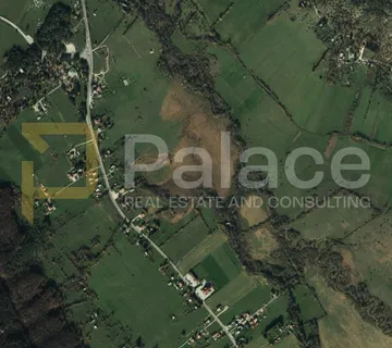 Ulaganje u budućnost – parcela uz glavnu prometnicu, tik do Plitvica - Korenica, Plitvička Jezera