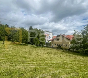 PRILIKA ZA INVESTICIJU ili LUKSUZNO IMANJE: Gračani, 6.498 M2