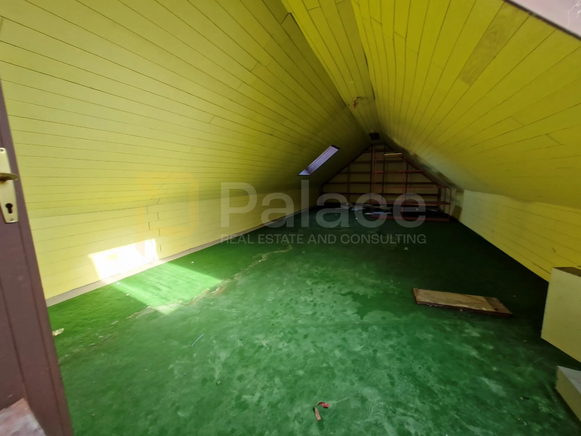 Kuća za adaptaciju ili rušenje, strogi centar grada, 247 m2 - cover