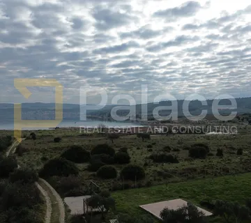 PRILIKA Poljoprivredno zemljište uz put, Donje Polje 1.364 m2