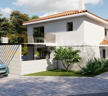 Moderna vila s bazenom i prostranom okućnicom u Hlapi na Krku, 298m2 - cover