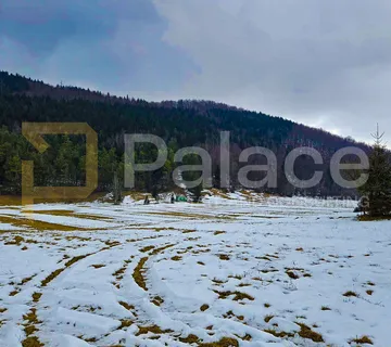 Izvanredno zemljište – savršeno za poslovni razvoj ili kuću iz snova - cover