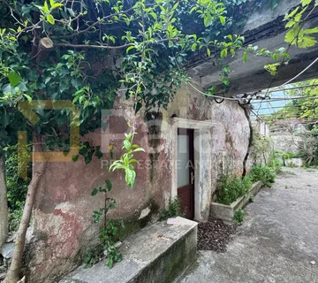 Tradicionalna kamena kuća za obnovu s pogledom na more - Orebić - cover