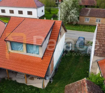 Kuća s potencijalom u blizini grada - Ljupina, Nova Gradiška