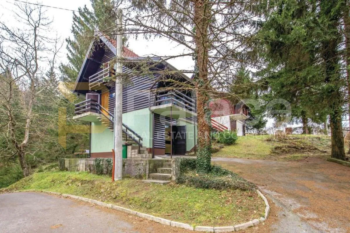 Goranska kuća s velikim zemljištem i pogledom na šumu, Hajdine, 75m2 - cover