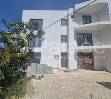 Garsonijera u novogradnji, Šibenik