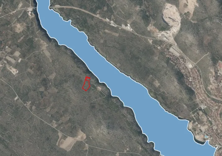Poljoprivredno zemljište, Martinska-Šibenik, 23.500 m2 - cover