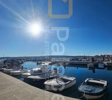 Kaštela, tradicionalna kamena kuca blizu mora, investicija - cover