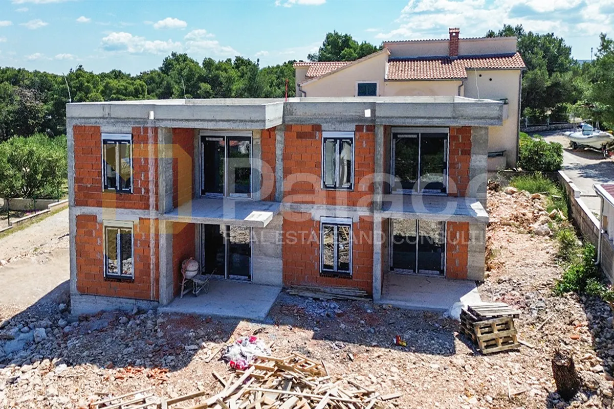 Stan na prvom katu novogradnje s pogledom na more, Brodarica, 70 m2 - cover