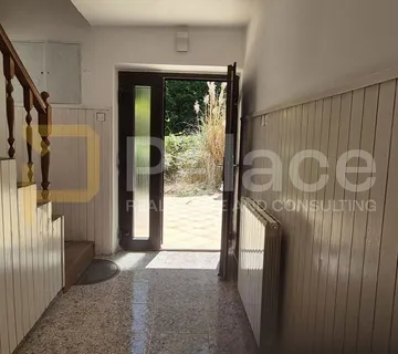 Matulji – Kućeli, kuća s 3 stambene jedinice, prodaja, 600.000 € - cover