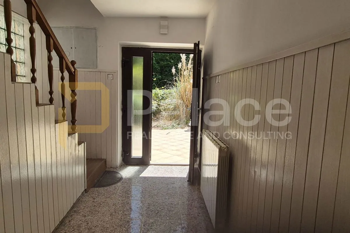 Matulji – Kućeli, kuća s 3 stambene jedinice, prodaja, 600.000 € - cover