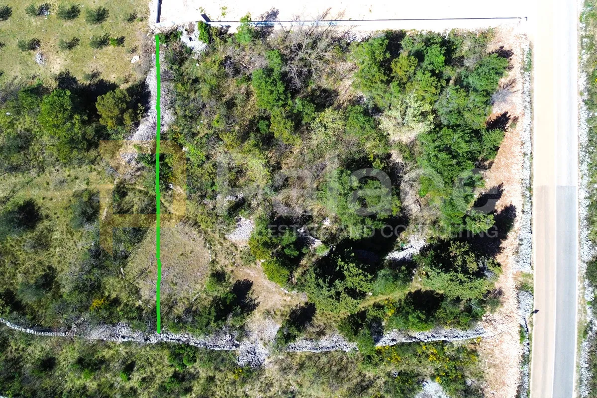 HITNA prodaja građevinskog terena u Bilicama - 2.782m2 - cover