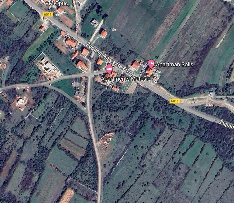 NINSKI STANOVI : Zemljište s projektom za kuću s bazenom 966m2 - cover