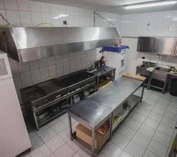 Prodaje se hotel s restoranom u Vukovaru - cover