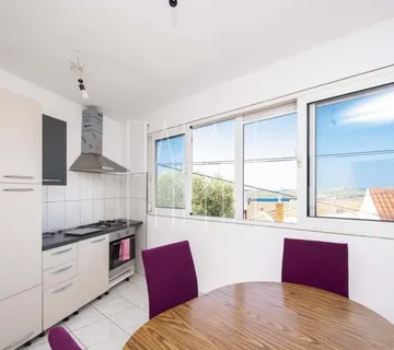 Dva dvoetažna stana: Šibenik, 118.00 m2