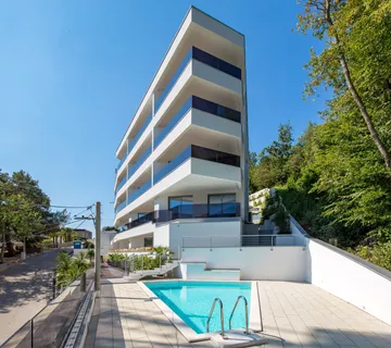 Ekskluzivni penthouse u Opatiji: panoramski pogledi, luksuzni sadržaji - cover