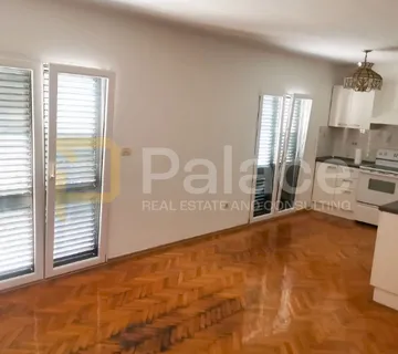 Predivna kuća s velikim potencijalom, Okrug Gornji - 130 m², prilika - cover