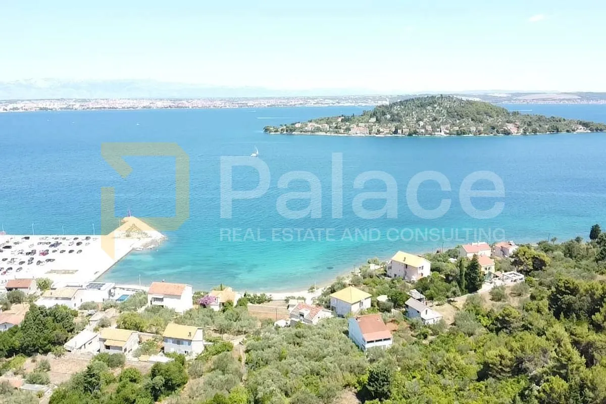 Preko : Građevinsko zemljište s pogledom na Ošljak 957 m2 - cover
