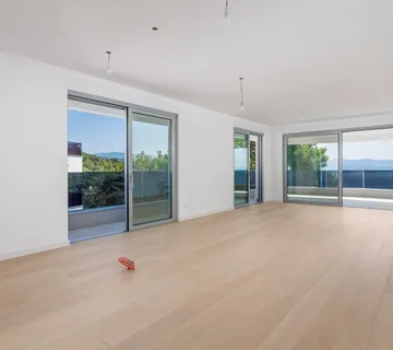 Ekskluzivan stan od 104m² u Opatiji novogradnja s pogledom na more - cover