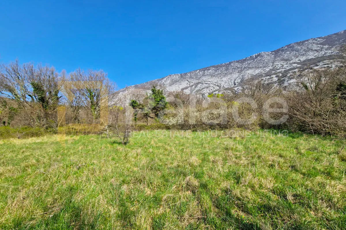 Drivenik – poljoprivredno zemljište 967 m², mir i priroda - cover