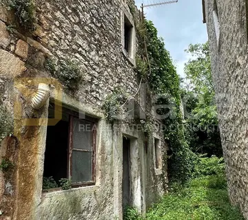 Stara kamena kuća 20 metara od mora - Diklo, Zadar