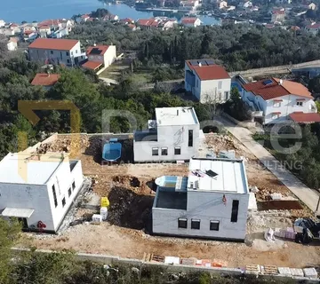 Lukoran : Kuća s bazenom i pogledom na more 107 m2 - Lukoran, Preko