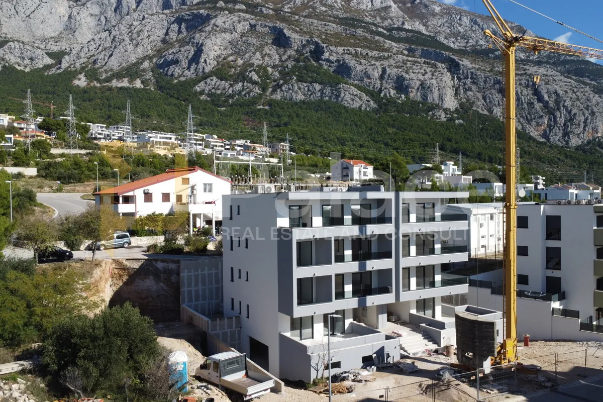 Makarska NOVOGRADNJA – Penthouse 95 m² - cover