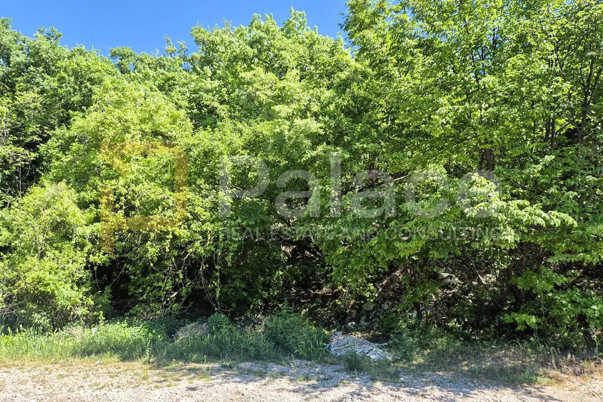 Kostrena – zemljište 2.106 m² na mirnoj lokaciji - cover