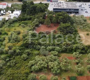 Građevinsko zemljište u blizini mora u Sukošanu – 1096 m²