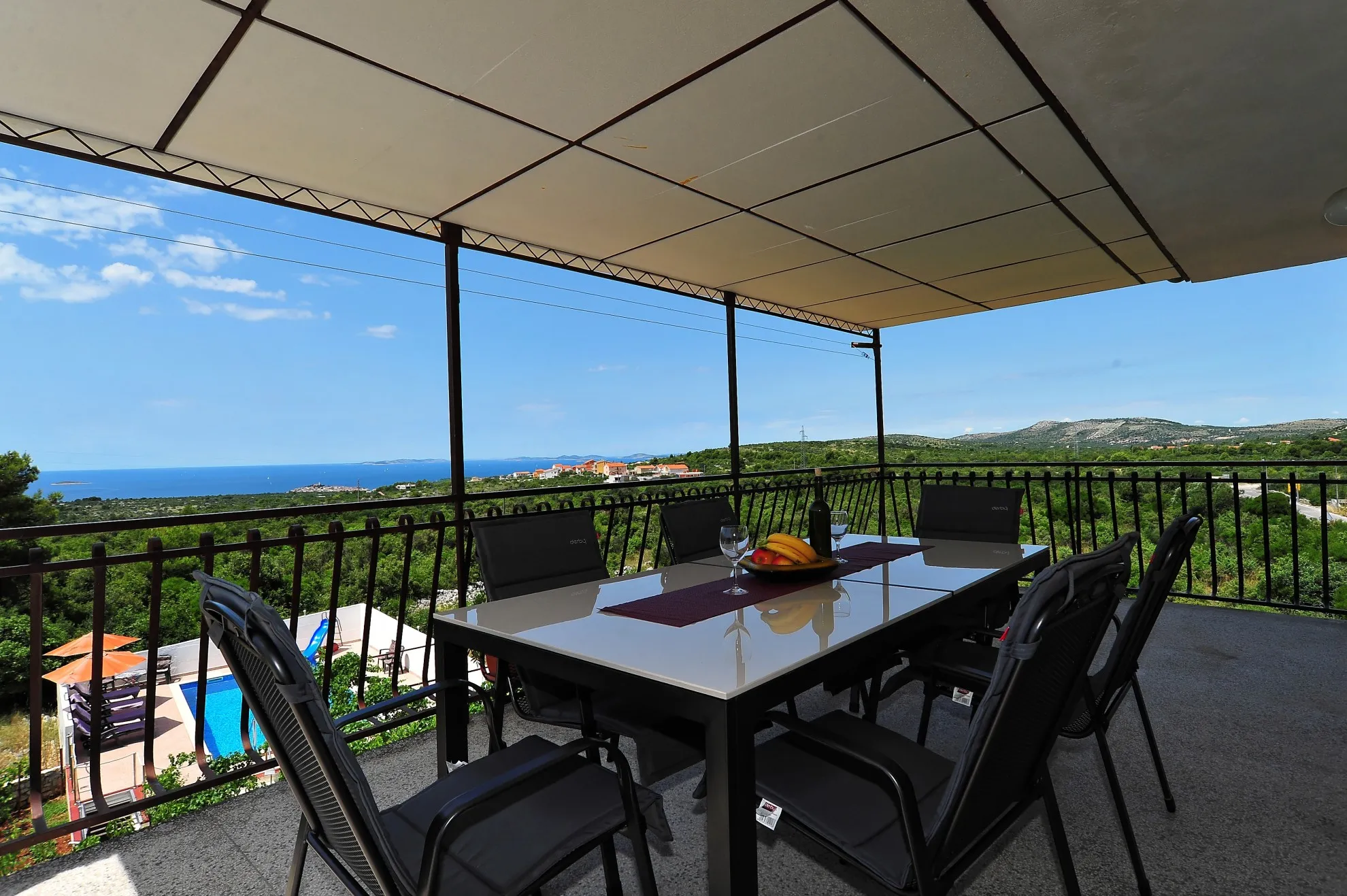 Apartmanska kuća s bazenom, Primošten, 295 m2 - cover