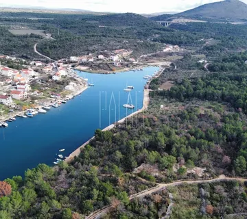 Zemljište prikladno za sportsko-rekreacijski turizam, Vrulje, Bilice