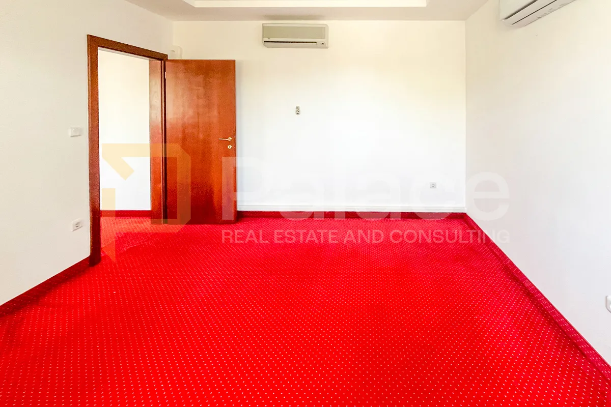 POSLOVNI PROSTOR ZA NAJAM – 57 m², Zagreb, Sveta Klara - cover