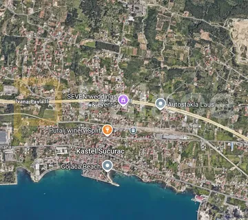Građevinsko zemljište M1 1400m2, blizu centra i mora - Kaštel Sućurac, Kaštela