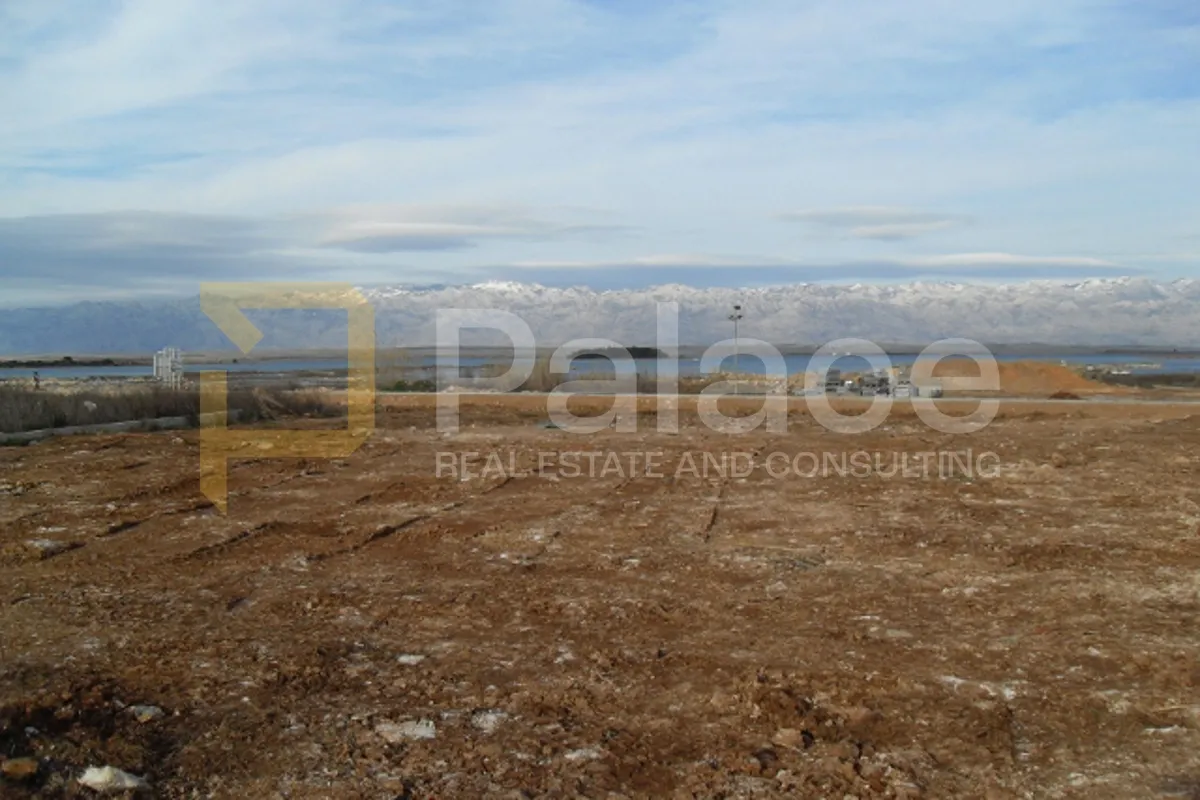 Privlaka: Građevinsko zemljište 100 m od mora, 1802 m2 - cover