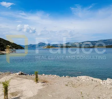 Prvi red do mora - zemljište s dozvolom i projektom, Pelješac - Brijesta, Ston