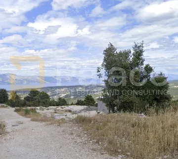 BRAČ - Poljoprivredno zemljište s panoramskim pogledom na more - cover
