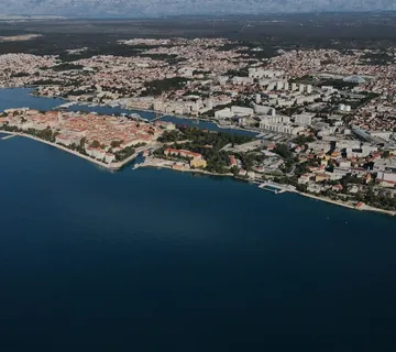 ZADAR PRILIKA! : Građevinsko zemljište 3130 m2 - cover