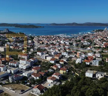 Građevinsko zemljište u okolici Vodica - 1457m2 - Vodice