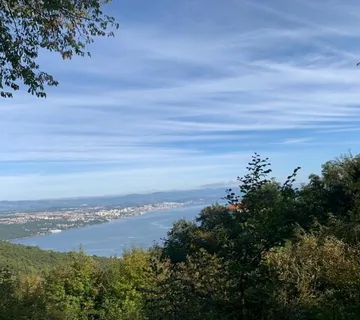 Veliko građevinsko zemljište s pogledom na more, Opatija, 5248m - cover