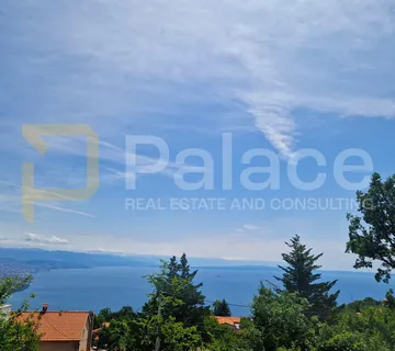 Građevinsko zemljište s pogledom na more i projektom u Bregima, 662m² - Bregi, Matulji