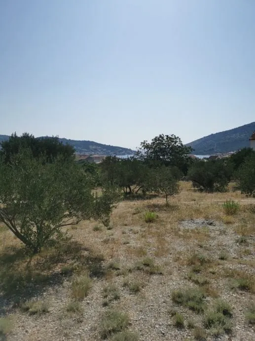 Građevinsko zemljište s pogledom na more, Vinišće - cover