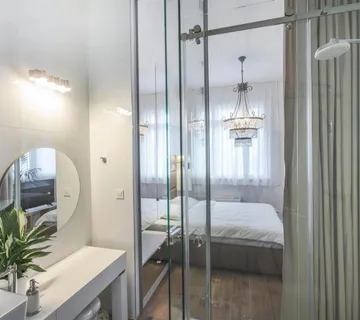 Centar Opatije, luksuzan dvoetažan stan 116m2, dva apartmana - cover