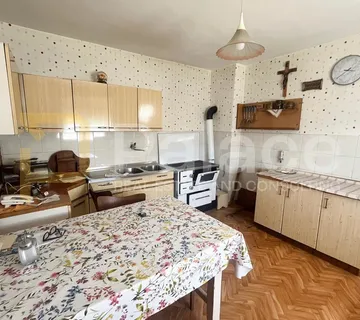 Dugoročni najam kuće – Zagreb, Vrapče - cover